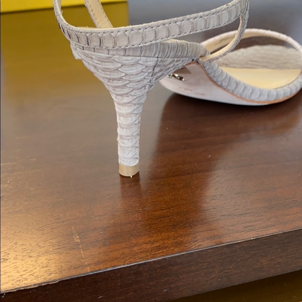 Shoes - Picture 3 of 3